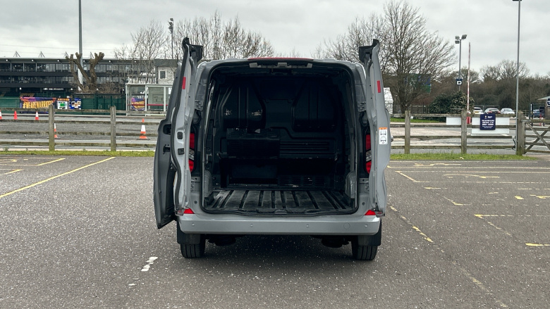 Ford Transit Custom 300 L1 Diesel Fwd 2.0 EcoBlue 136ps H1 Van Limited